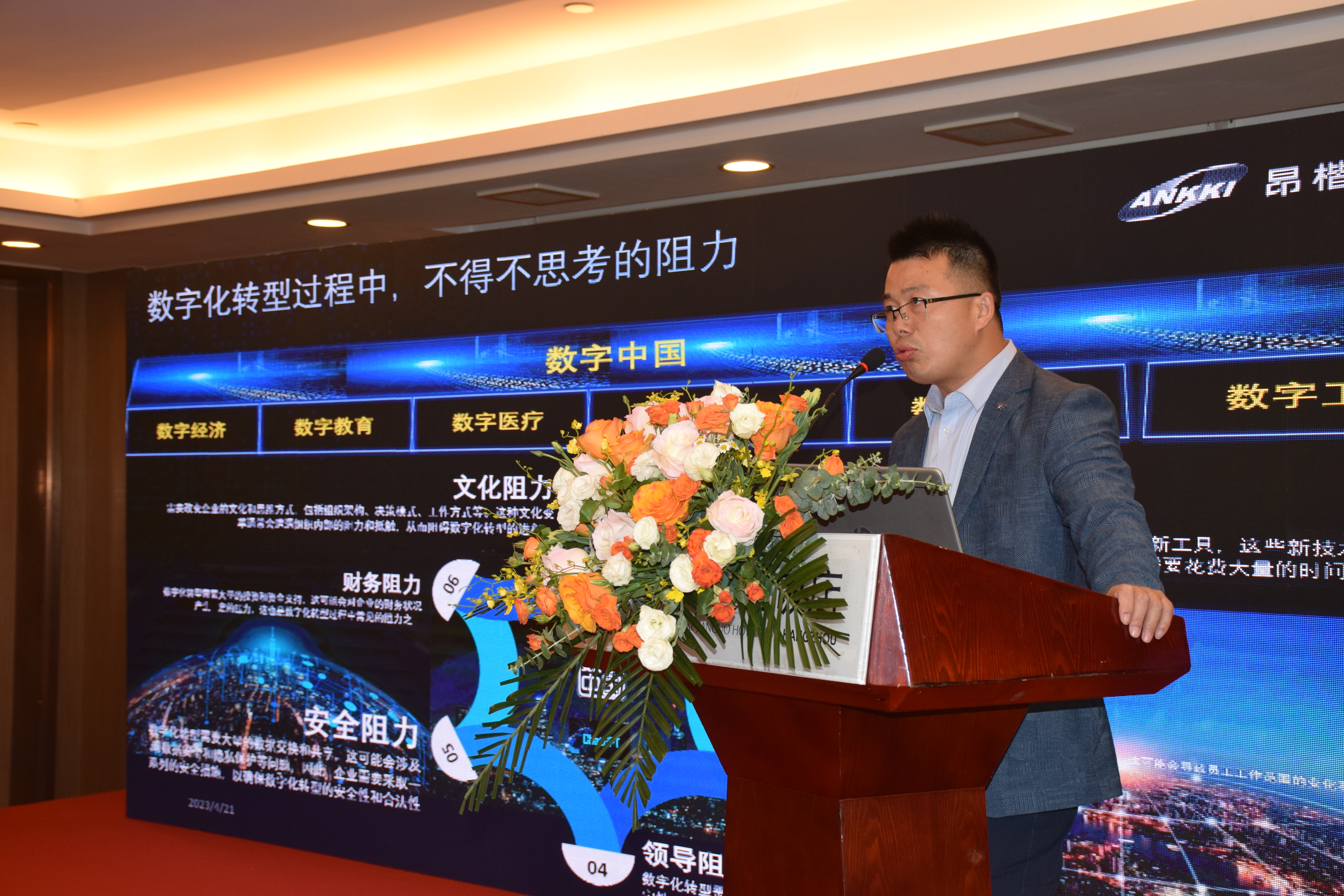 47e630ec7458466491d1a95cebcf156e.jpg 47e630ec7458466491d1a95cebcf156e.jpg